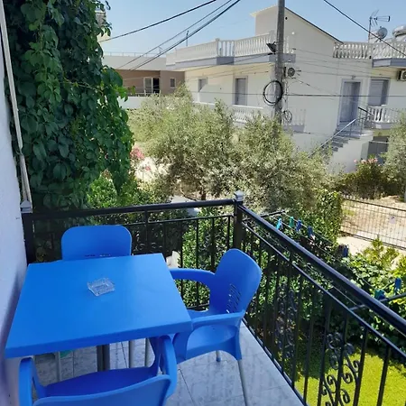 Festim Εξαμίλιο