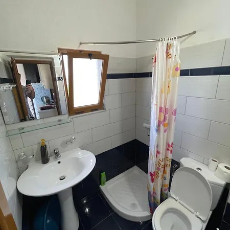 Festim Апартаменты *