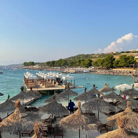 Апартаменты Festim *