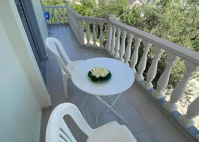 Apartment Festim Ksamil