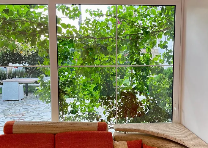 Festim Apartment